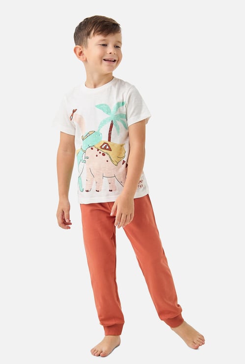 Juniors Graphic Print T-shirt and Solid Pyjama Set