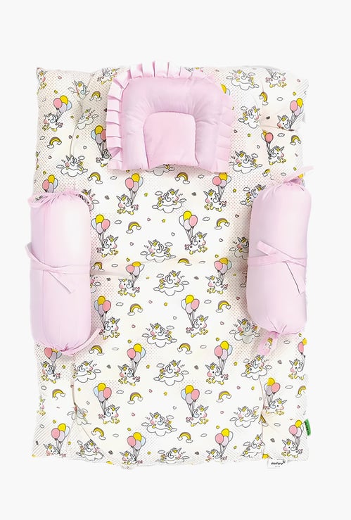 Nuluv New Born Gadda Bed Set with Unicorn Print