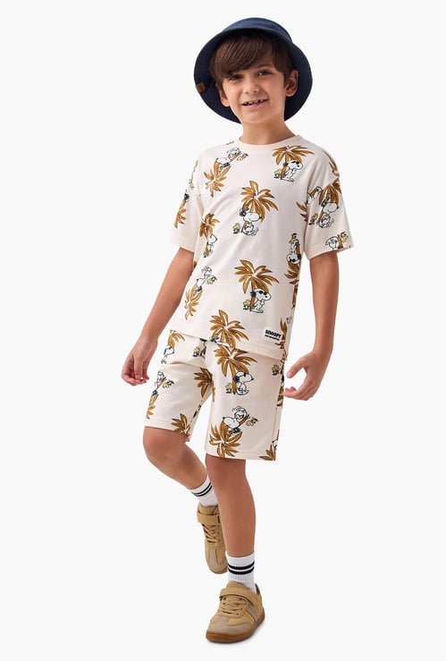 Juniors Snoopy Print T-shirt and Shorts Set