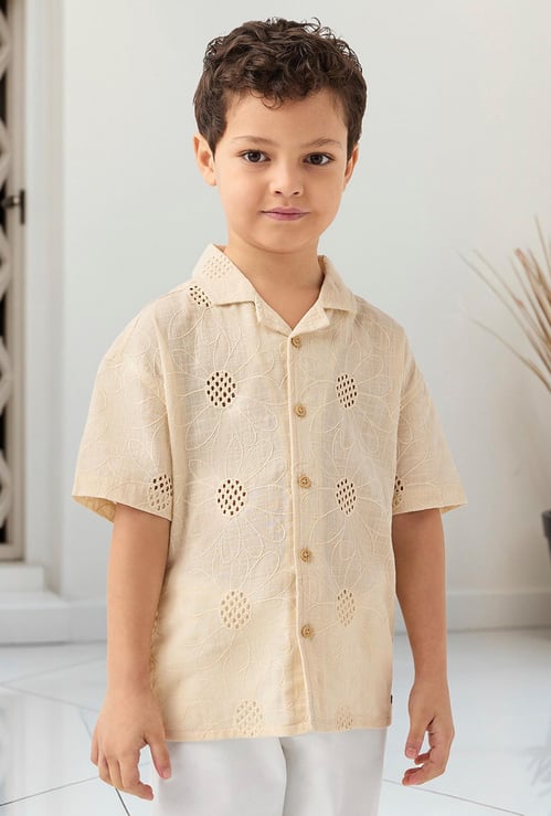 Juniors Embroidered Shirt with Short Sleeves