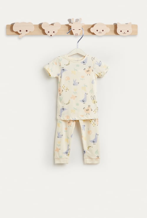 Juniors Bird Print T-shirt and Pyjama Set