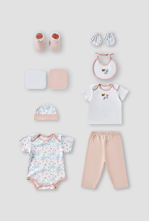 Juniors 9-Piece Assorted Clothing Gift Set