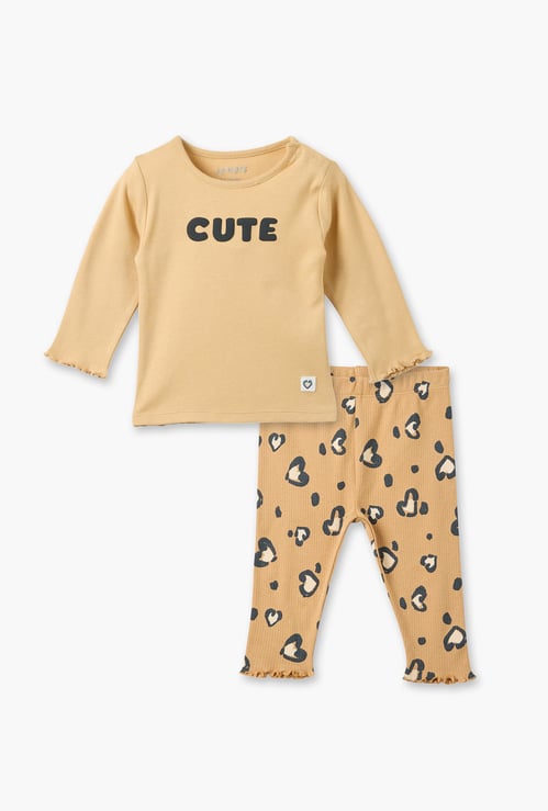 Juniors Printed T-shirt and Pyjama Set