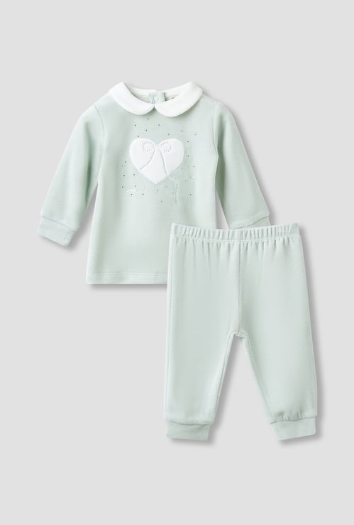 Juniors Heart Applique T-shirt with Pyjama Set