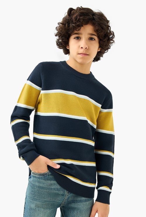 Juniors Striped Pullover with Long Sleeves