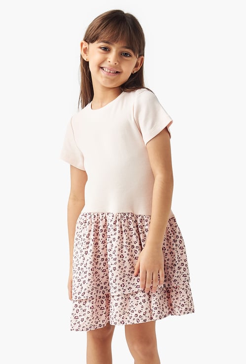 Juniors Animal Print Tiered Dress with Short Sleeves