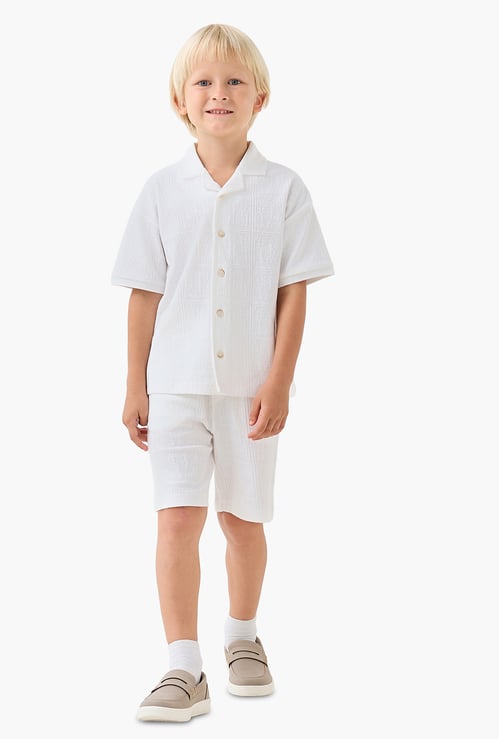 Juniors Textured Shirt and Shorts Set