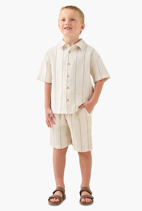 Juniors Embroidered Shirt and Shorts Set