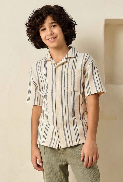 Juniors Striped Shirt with Pocket