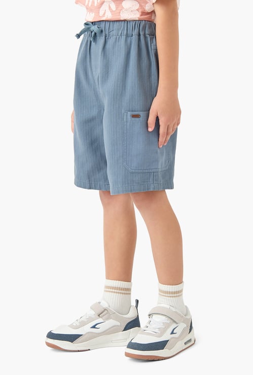 Textured Drawstring Waist Shorts