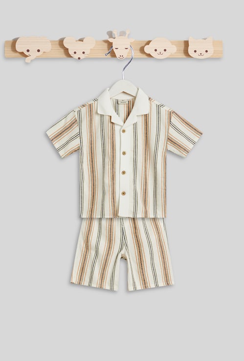 Juniors Striped Shirt and Shorts Set