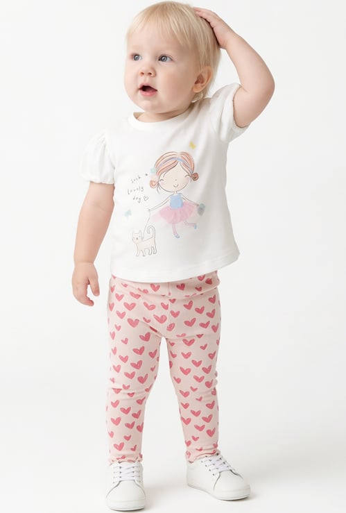 Juniors Heart Print Leggings