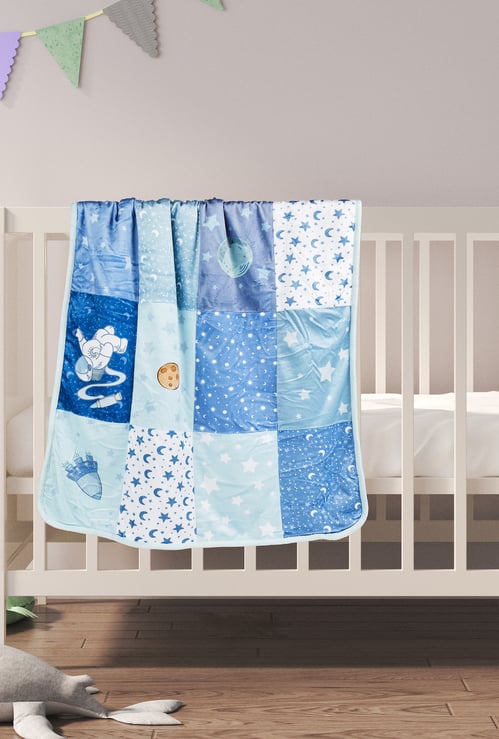 Juniors Space Print Sherpa Blanket