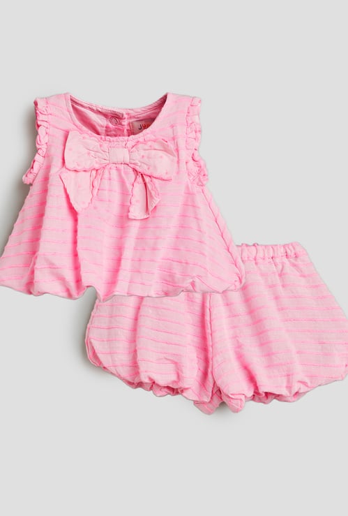 Juniors Striped Top and Balloon Shorts Set