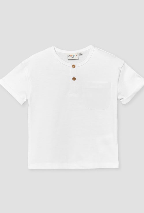 Juniors Henley Neck T-shirt