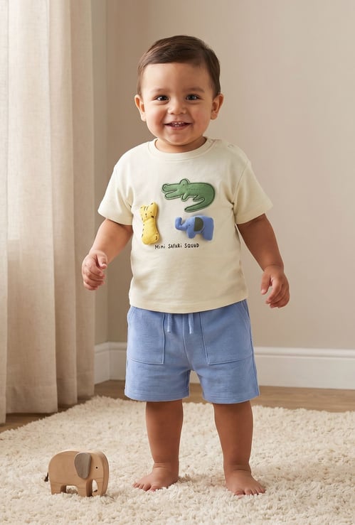 Juniors Safari Applique T-shirt and Shorts Set
