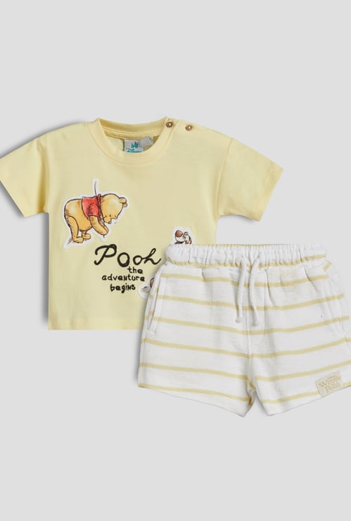 Juniors Pooh Applique T-shirt with Shorts Set