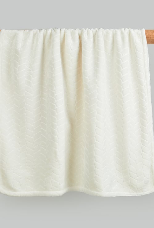 Juniors Textured Flannel Blanket