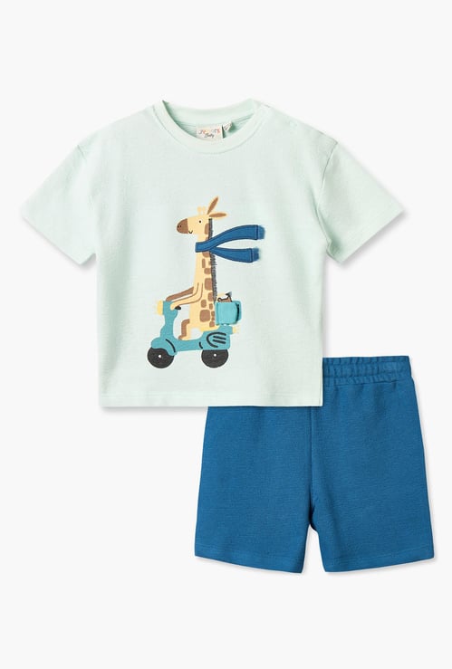 Juniors Printed T-shirt and Shorts Set