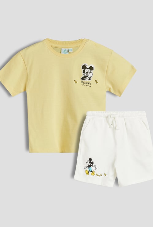 Juniors Mickey Mouse T-shirt with Shorts Set