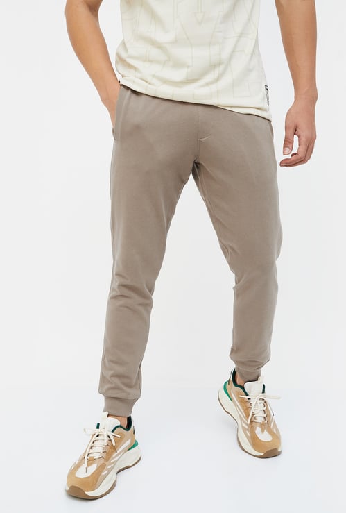FAME FOREVER Men Solid Slim Fit Joggers