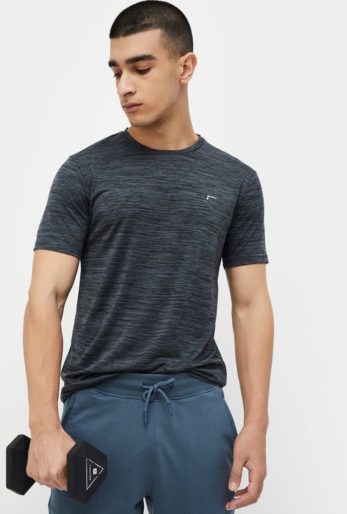 FAME FOREVER ACTIVE Textured T-shirt