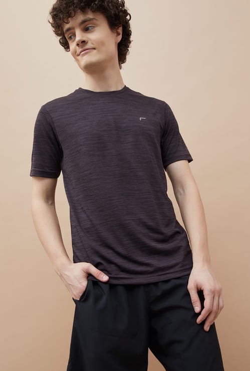 FAME FOREVER ACTIVE Textured T-shirt