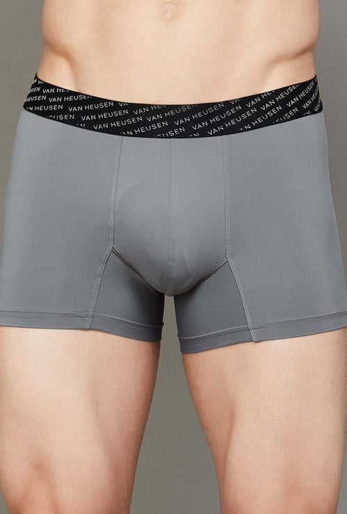 VAN HEUSEN Solid Trunks