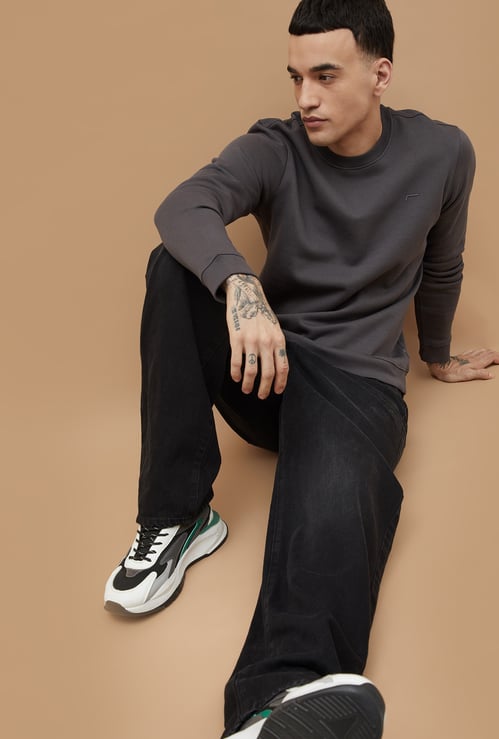FAME FOREVER Solid Sweatshirt
