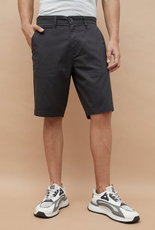 FAME FOREVER Solid Regular Fit Shorts