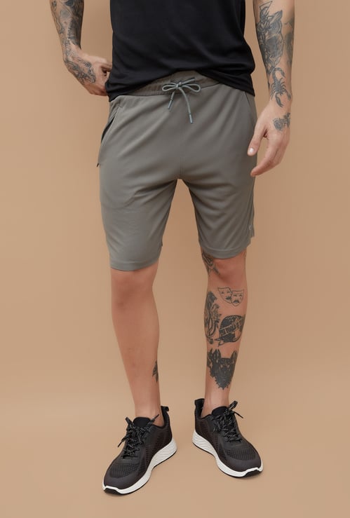 FAME FOREVER ACTIVE Solid Sports Shorts
