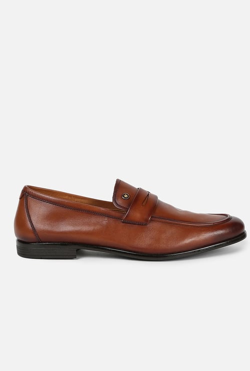 LOUIS PHILIPPE Men Leather Loafers