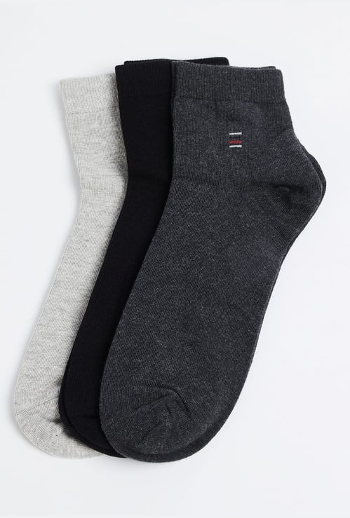 CODE Men Solid Ankle Length Socks - Pack of 3
