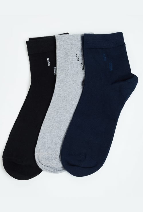 CODE Men Assorted Ankle-Length Socks -  Pack of 3