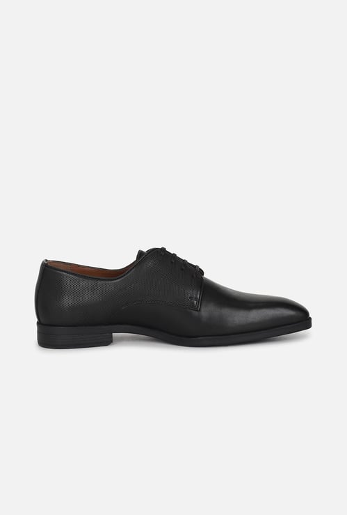LOUIS PHILIPPE Men Textured Derby Shoes