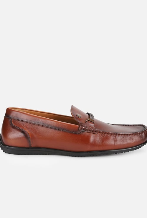 LOUIS PHILIPPE Textured Loafers