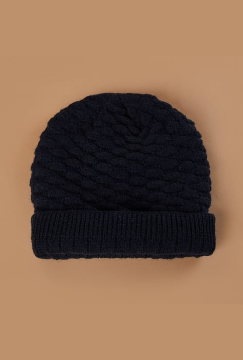 FAME FOREVER Knitted Beanie
