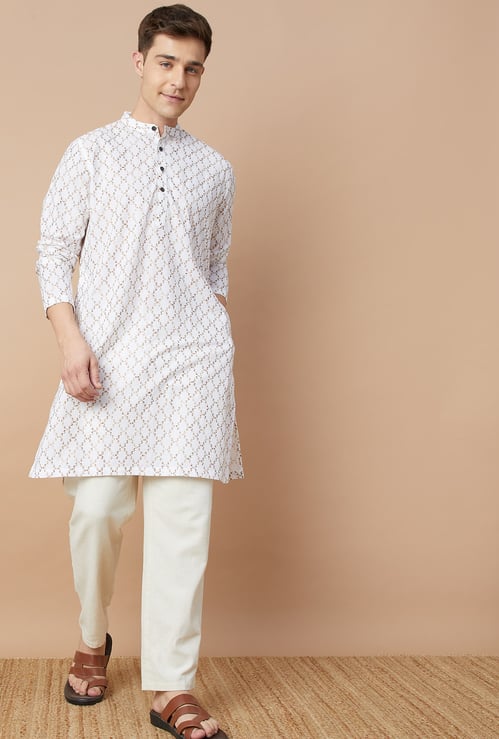 MELANGE Embroidered Straight Kurta