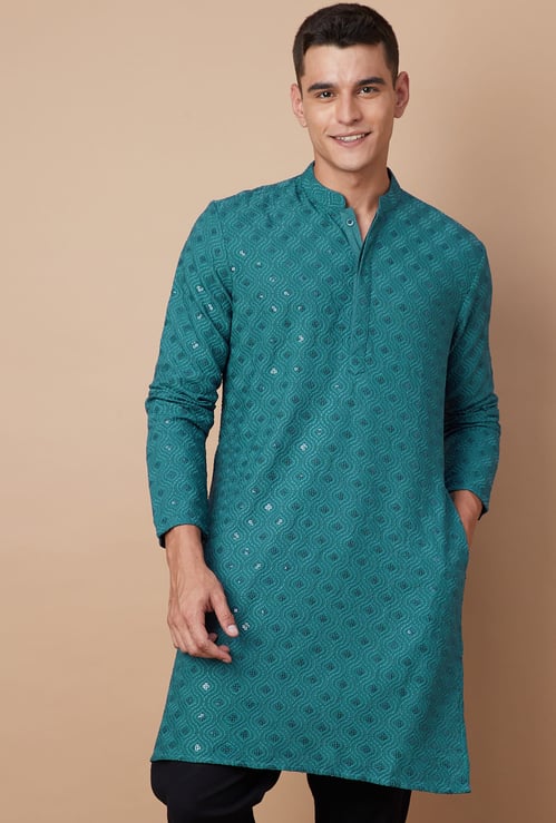 MELANGE Embroidered Mandarin Collar Kurta