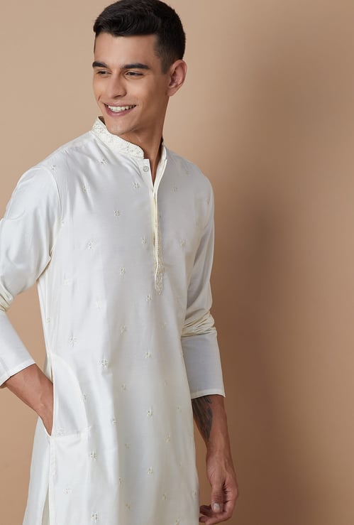 MELANGE Embroidered Regular Fit Kurta