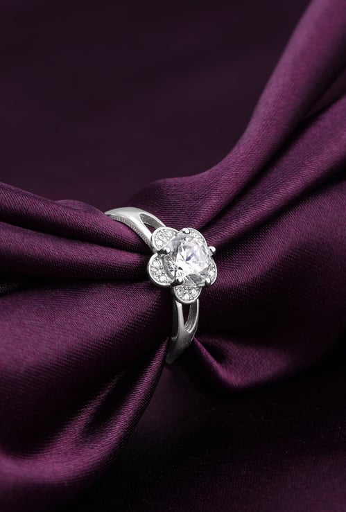 GIVA Sterling Silver Zircon Flower Finger Ring