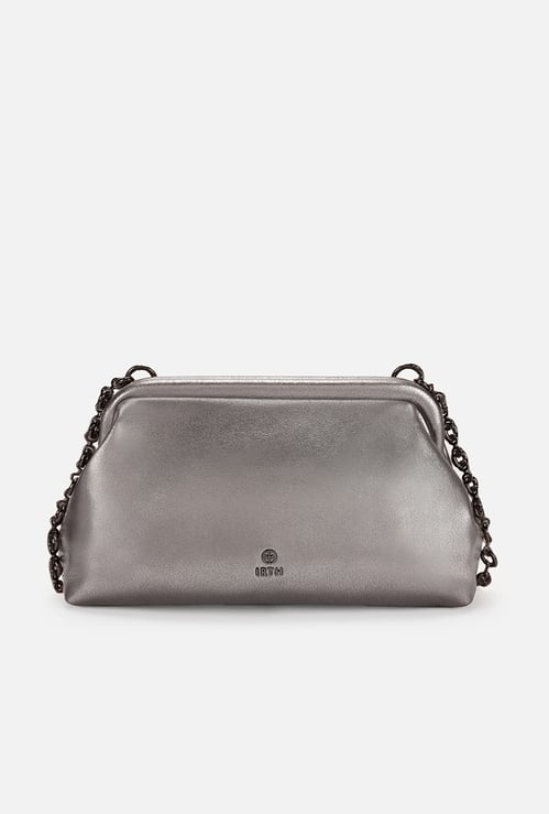 IRTH Glossy Clutch