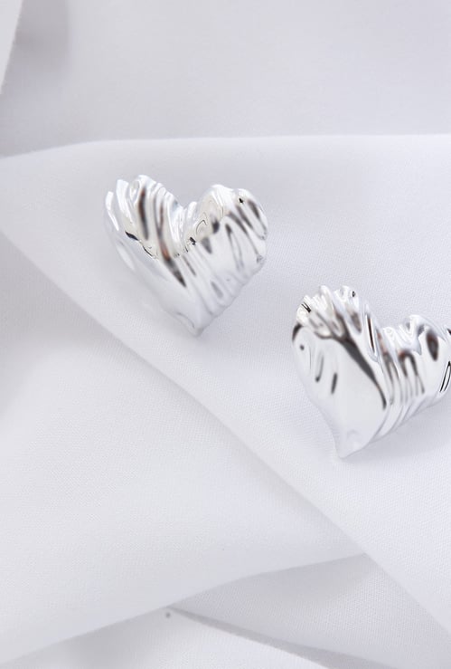 GINGER Textured Heart Stud Earrings