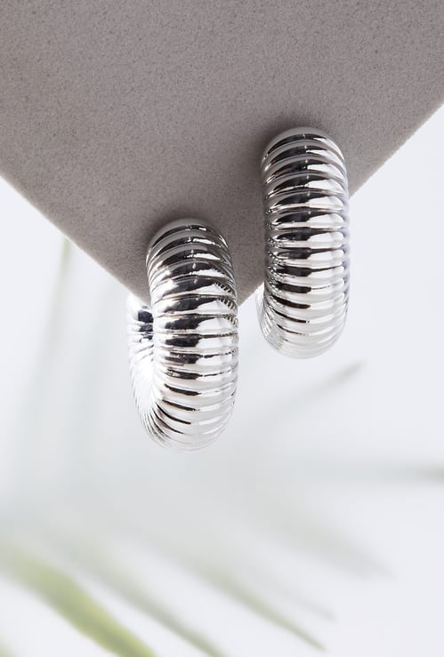GINGER Ribbed Open Hoop Earrings