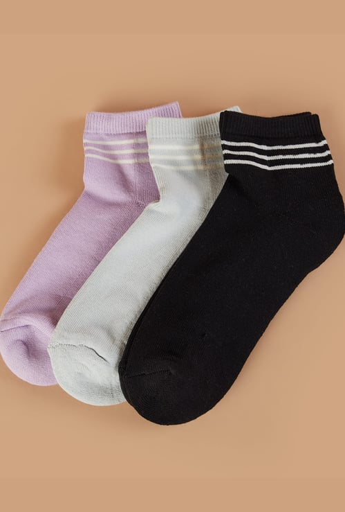 FAME FOREVER Patterned Ankle-Length Socks - Pack of 3