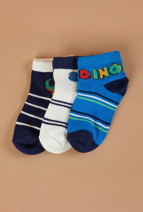 FAME FOREVER Patterned Ankle-Length Socks - Pack of 3