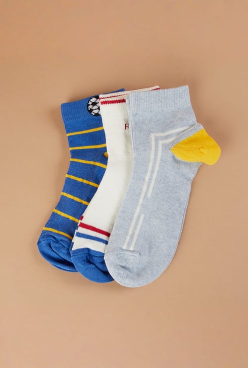 FAME FOREVER Patterned Ankle-Length Socks - Pack of 3