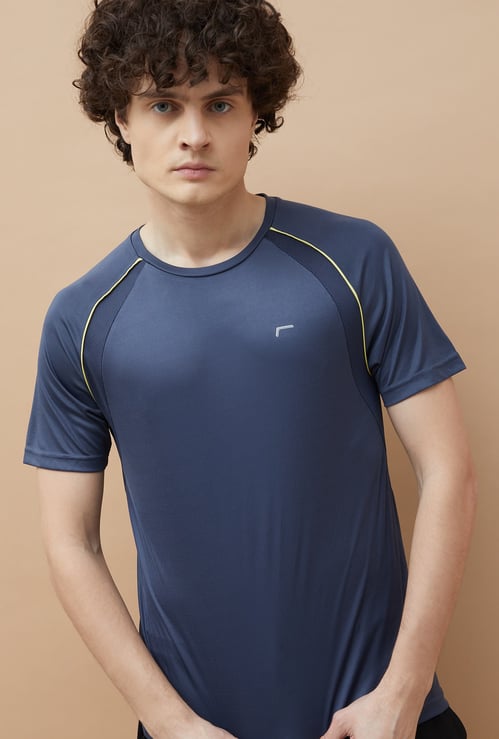 FAME FOREVER ACTIVE Solid Sports T-shirt