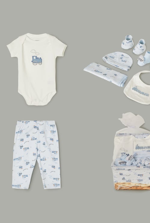JUNIOR BABY Boys Train Gift Set - Pack of 12