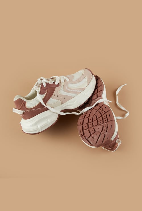 GINGER Mesh-Panelled Low Top Sneakers